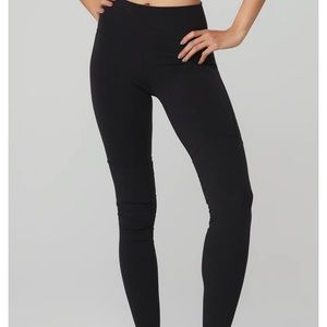 Alo Yoga Goddess Leggings